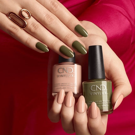 CND VINYLUX™ Nagellak (15ml)